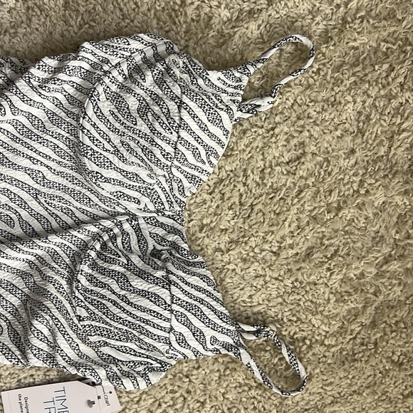 WOMENS TRUE TIME ONE PIECE SWIMSUIT SIZE LARGE NWT - Picture 4 of 15